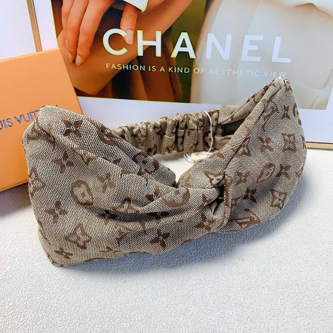 Louis Vuitton headband - PerfectKickZ