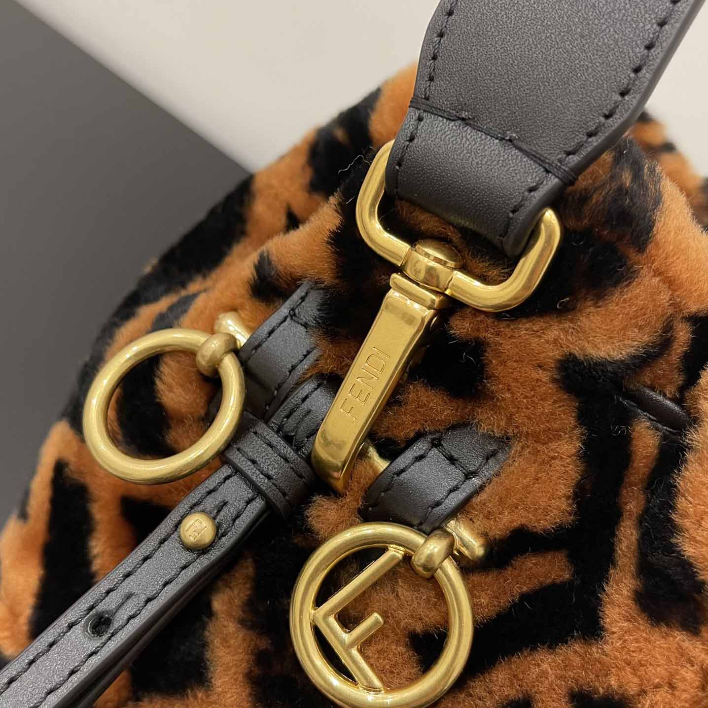 Fendi Mon Tresor Mini-bag in brown sheepskin - PerfectKickZ