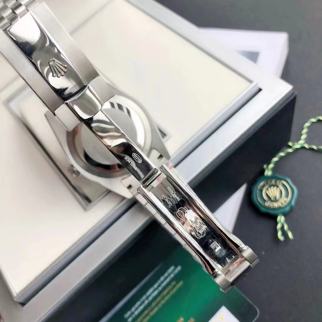 Rolex Datejust Watch  41mm - PerfectKickZ
