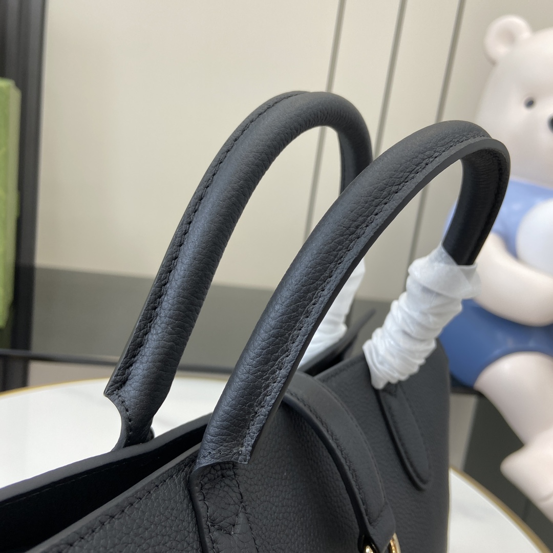 Gucci Medium Tote Bag With Hook Closure - PerfectKickZ
