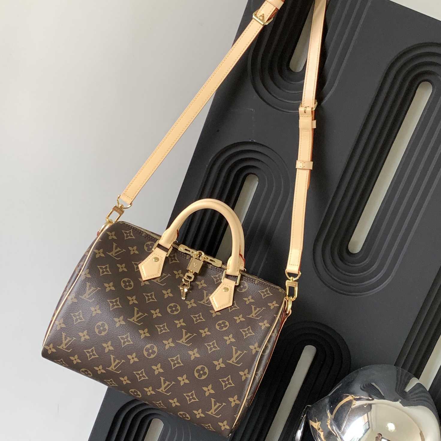 Louis Vuitton Speedy Bandoulière 30    M41112 - PerfectKickZ