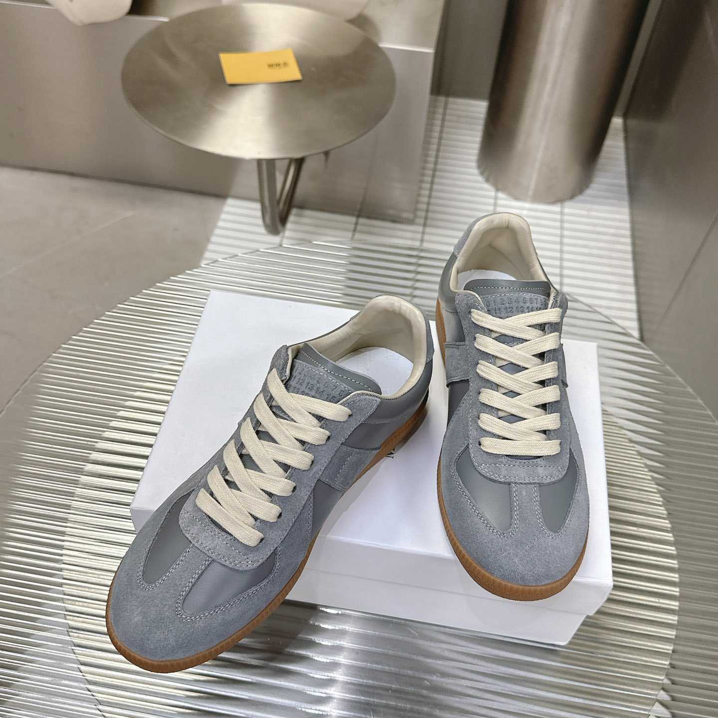 Maison Margiela Paint Replica Low-top Sneakers - PerfectKickZ