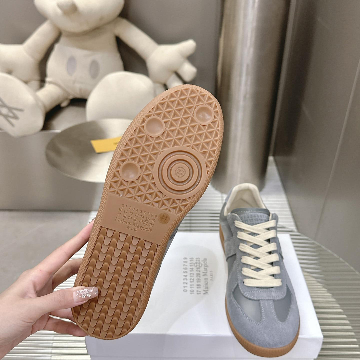 Maison Margiela Paint Replica Low-top Sneakers - PerfectKickZ