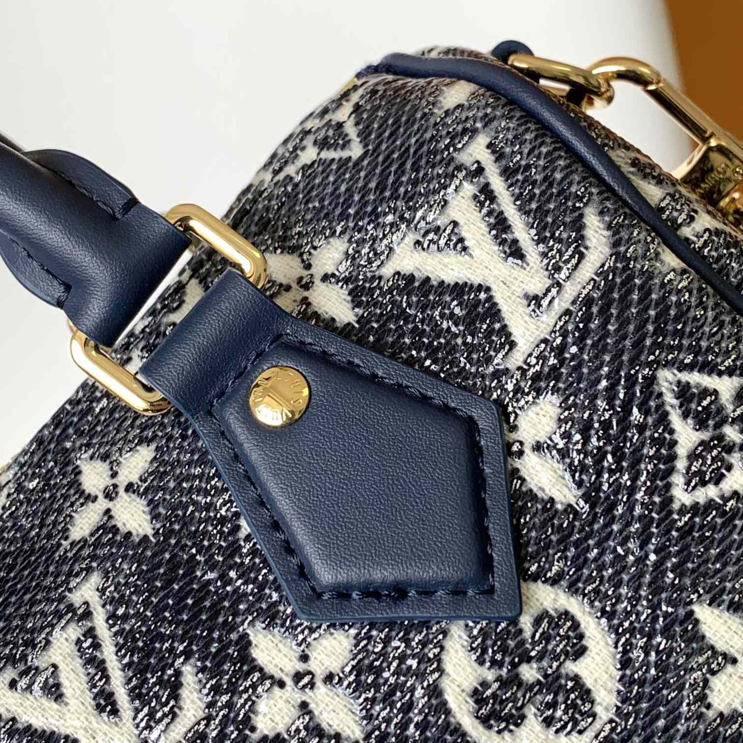Louis Vuitton Speedy Bandoulière 20   M23069 - PerfectKickZ