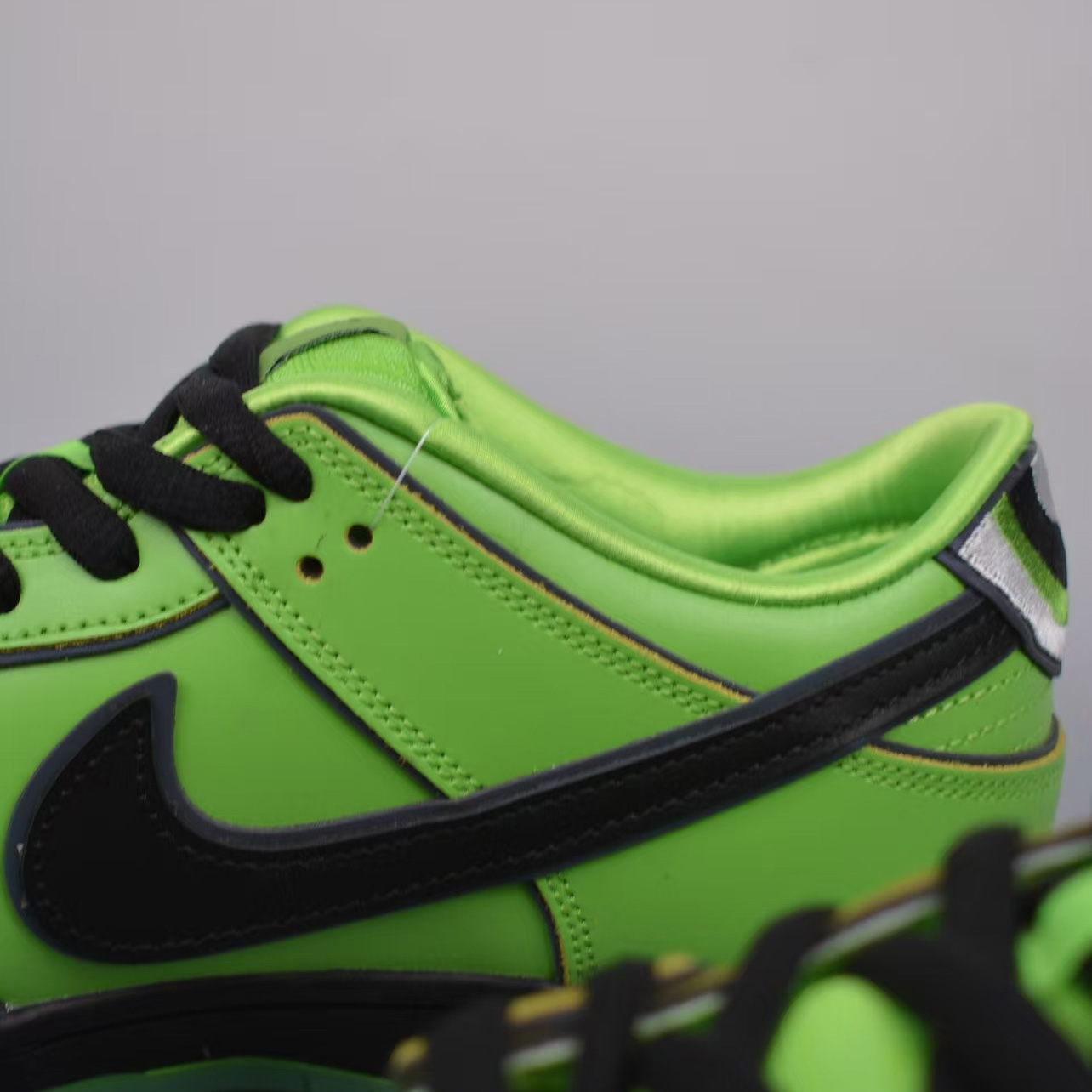 The Powerpuff Girls x Nike Dunk SB Low Sneaker      - PerfectKickZ