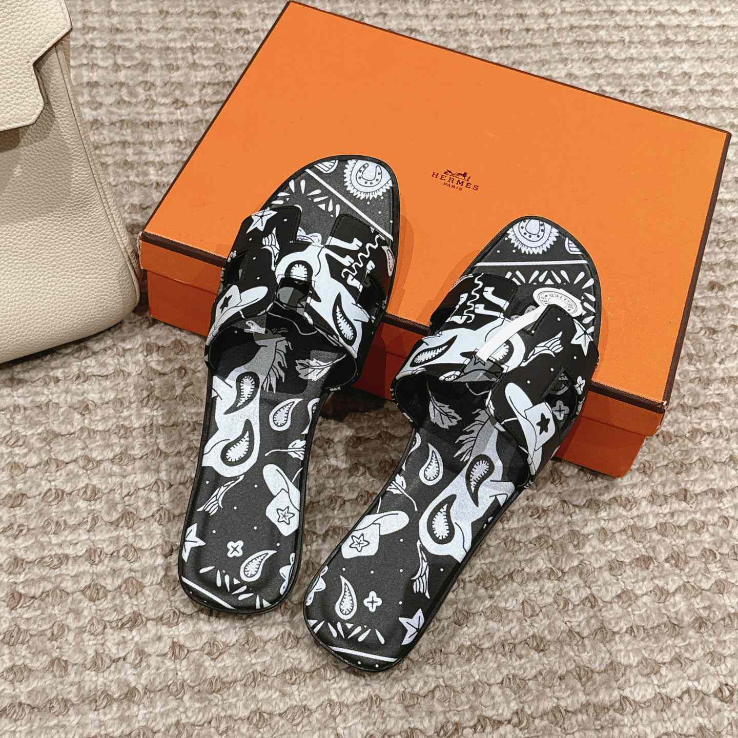 Hermes Oran Sandal - PerfectKickZ
