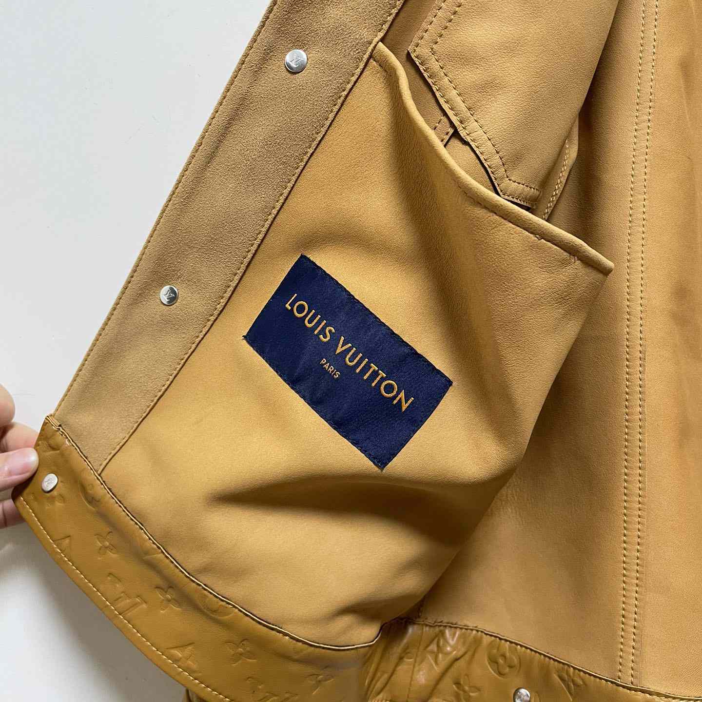 Louis Vuitton LVSE Suede Denim Jacket   1AA5LV - PerfectKickZ