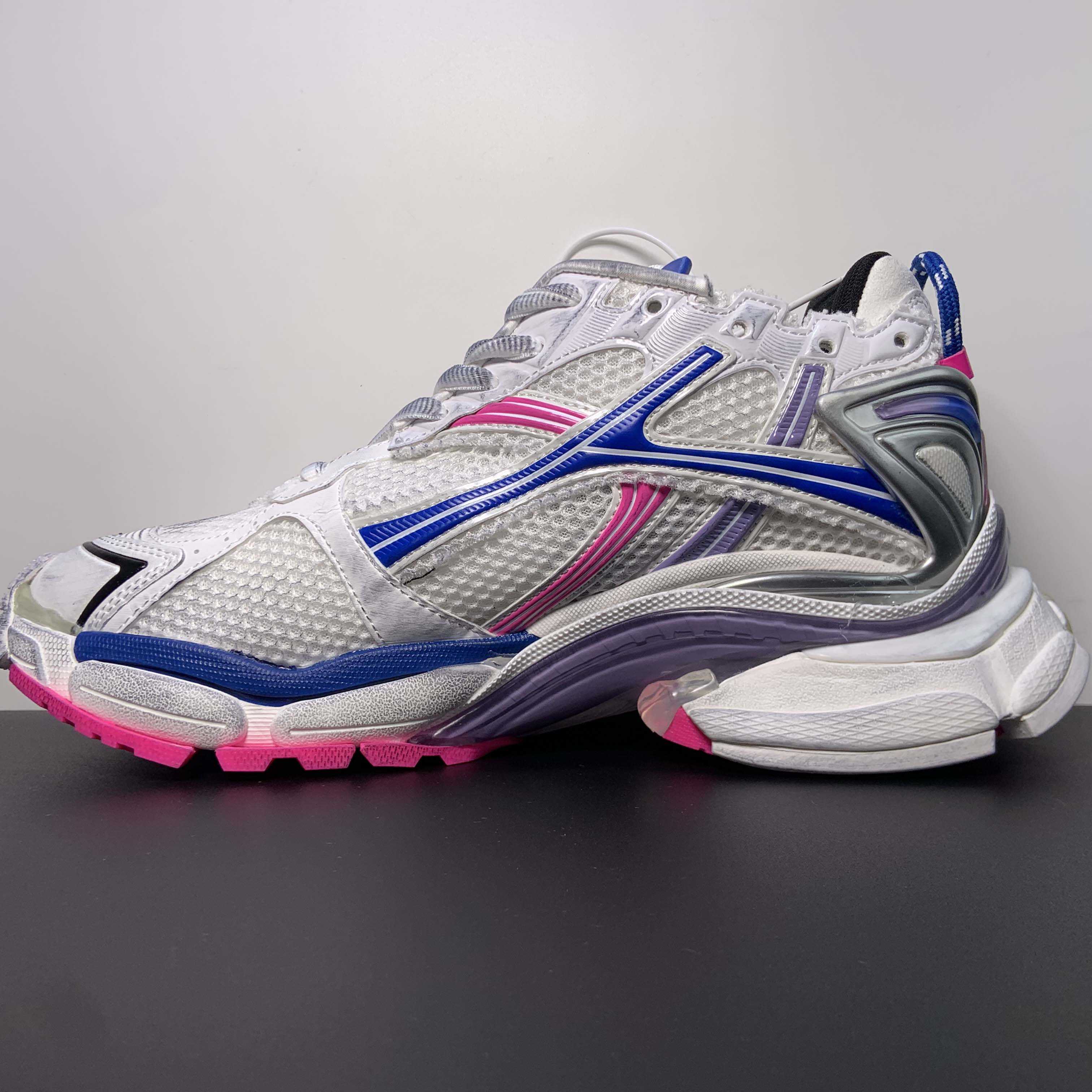 Balenciaga Runner Sneaker - PerfectKickZ