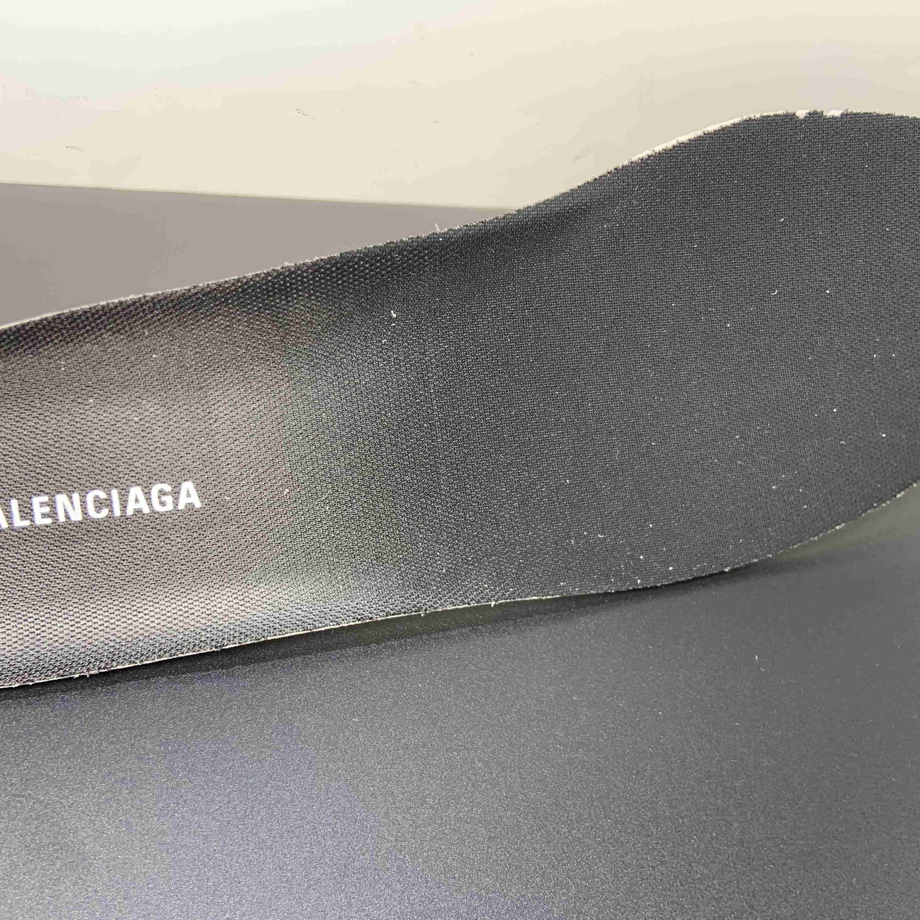 Balenciaga Runner Sneaker - PerfectKickZ