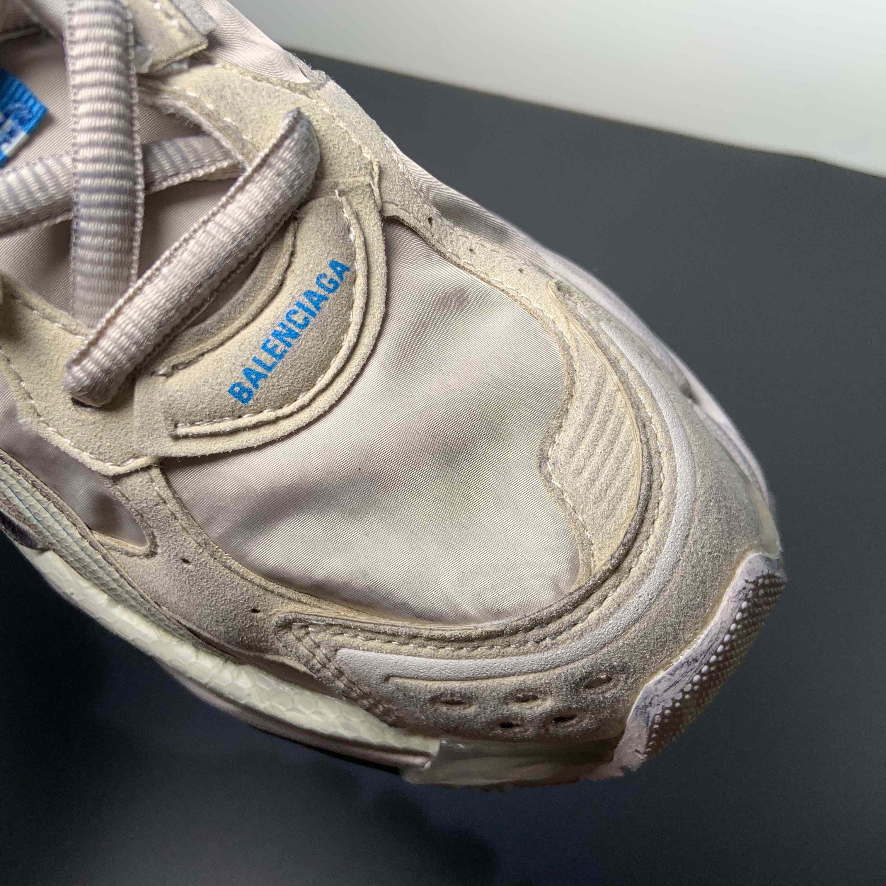 Balenciaga Runner Sneaker - PerfectKickZ
