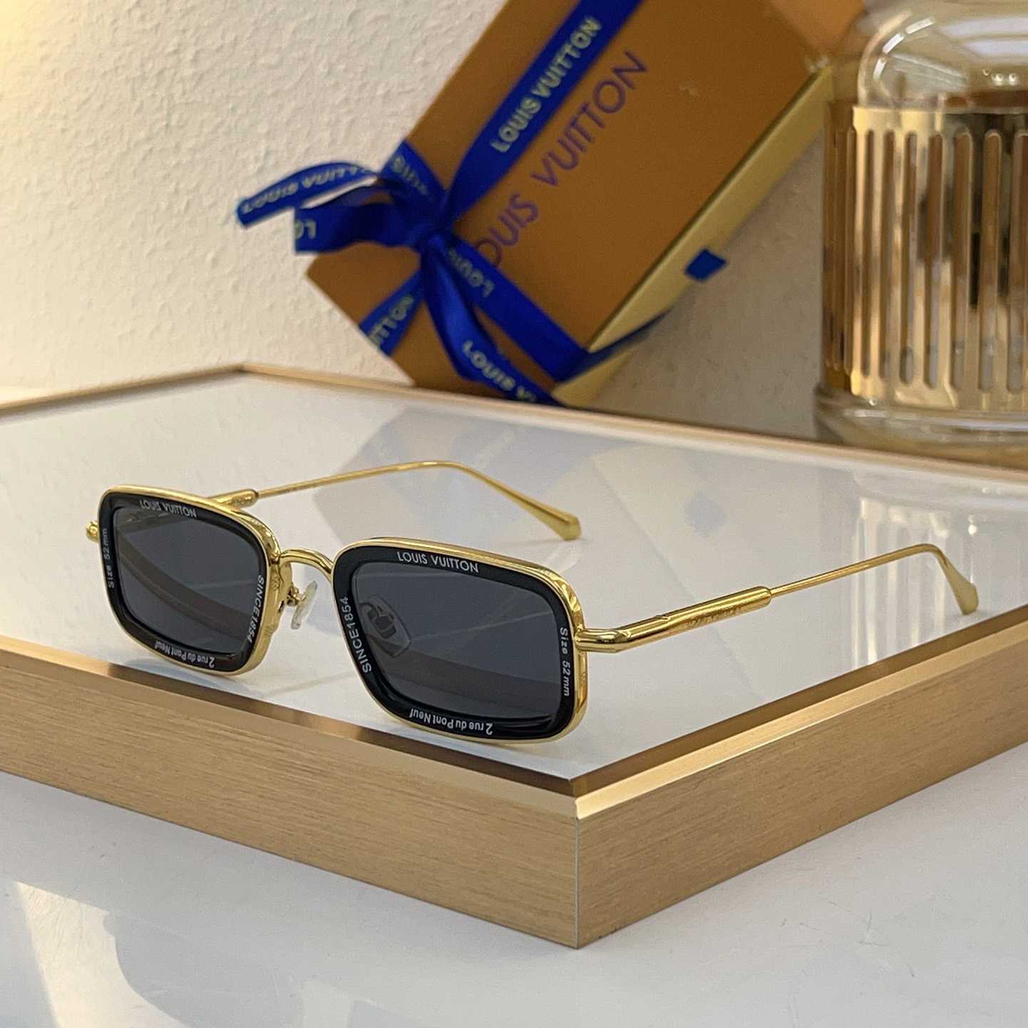 Louis Vuitton Z2212U Sunglasses    - PerfectKickZ