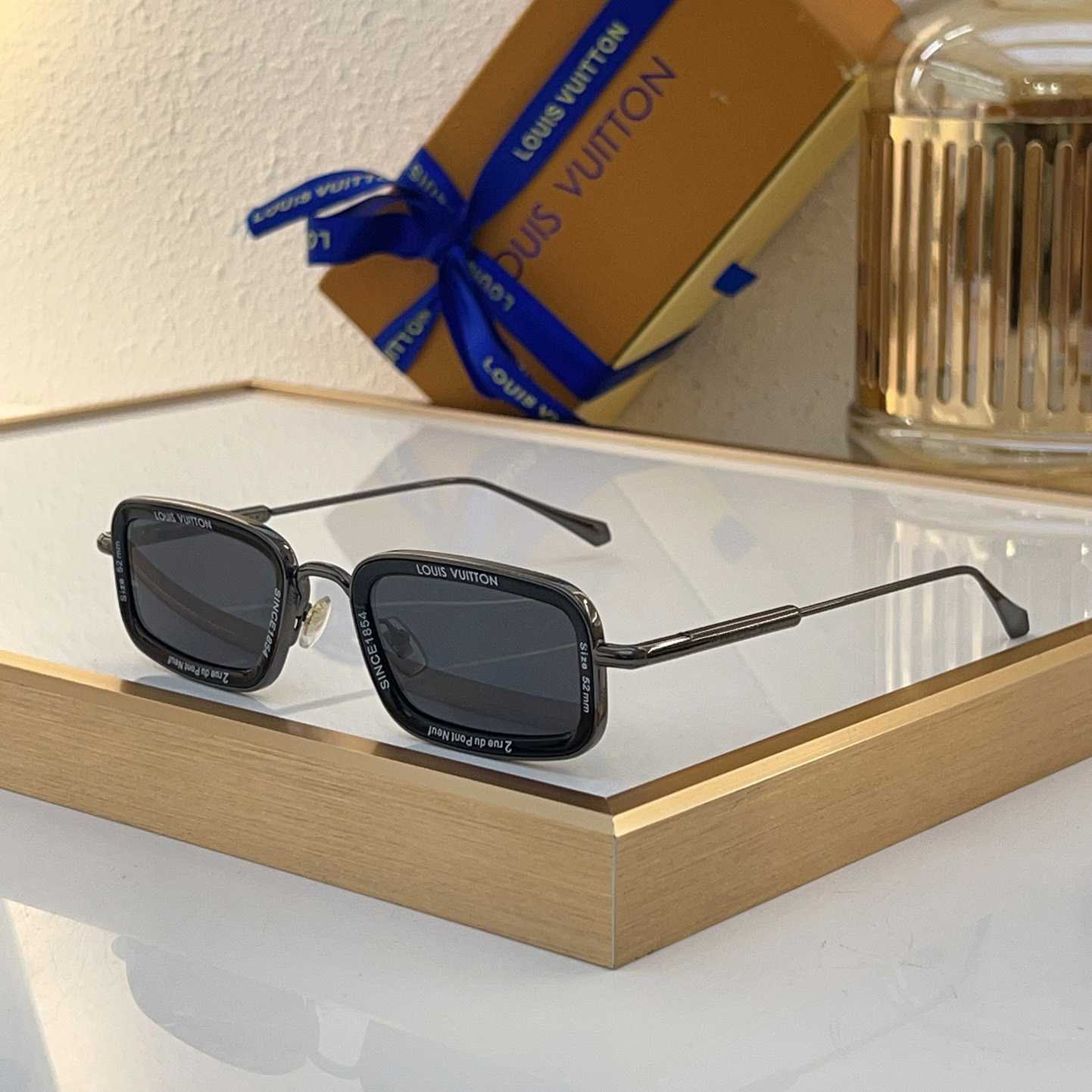 Louis Vuitton Z2212U Sunglasses    - PerfectKickZ