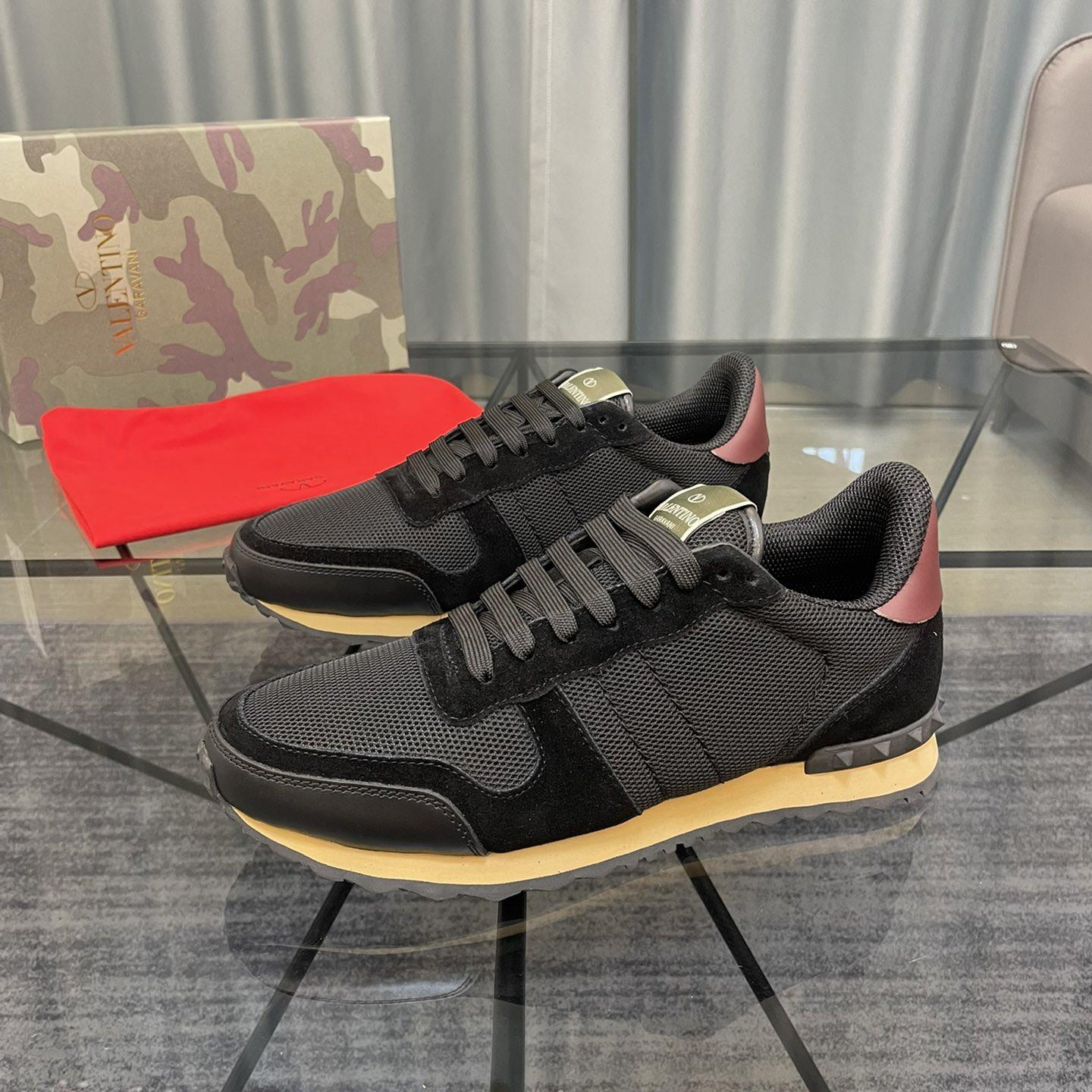 Valent Garavani Rockrunner Sneaker  - PerfectKickZ