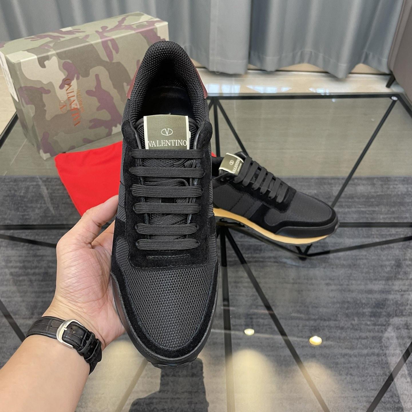 Valent Garavani Rockrunner Sneaker  - PerfectKickZ