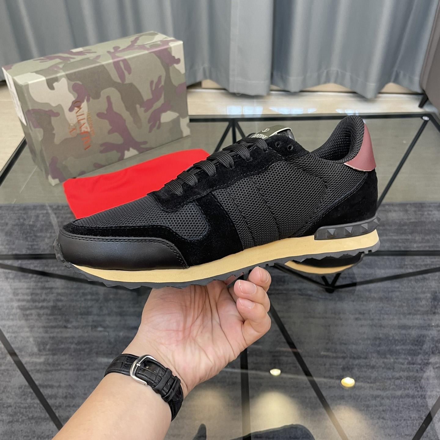 Valent Garavani Rockrunner Sneaker  - PerfectKickZ