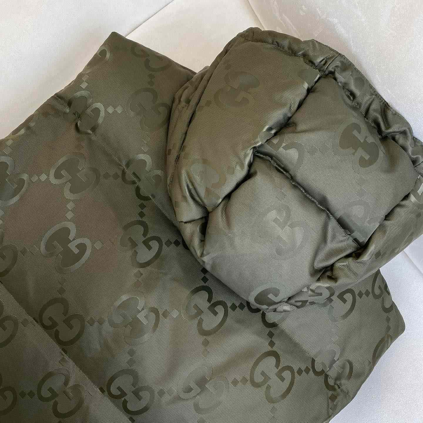Gucci Jumbo GG Canvas Down Vest - PerfectKickZ