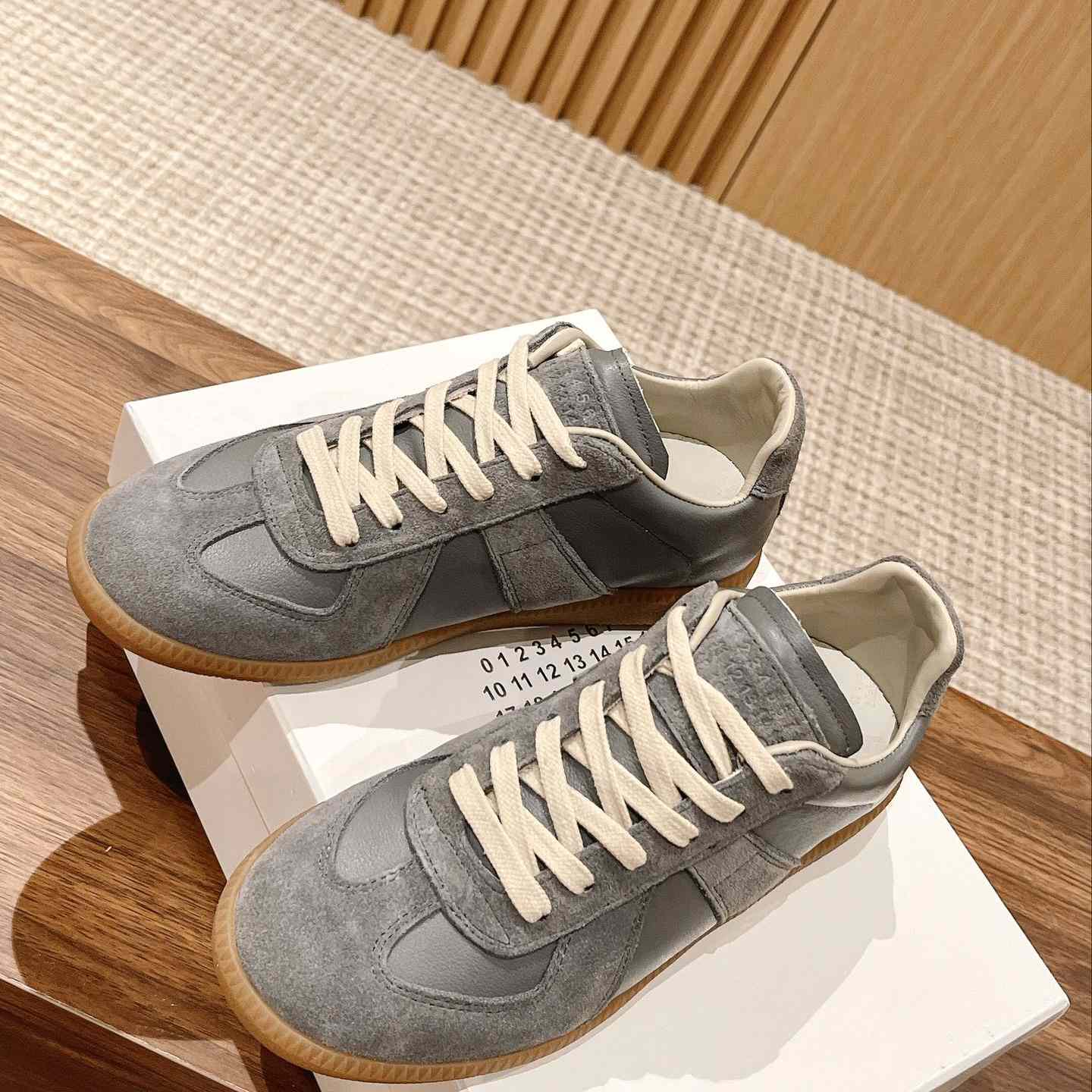 Maison Margiela Paint Replica Low-top Sneakers - PerfectKickZ