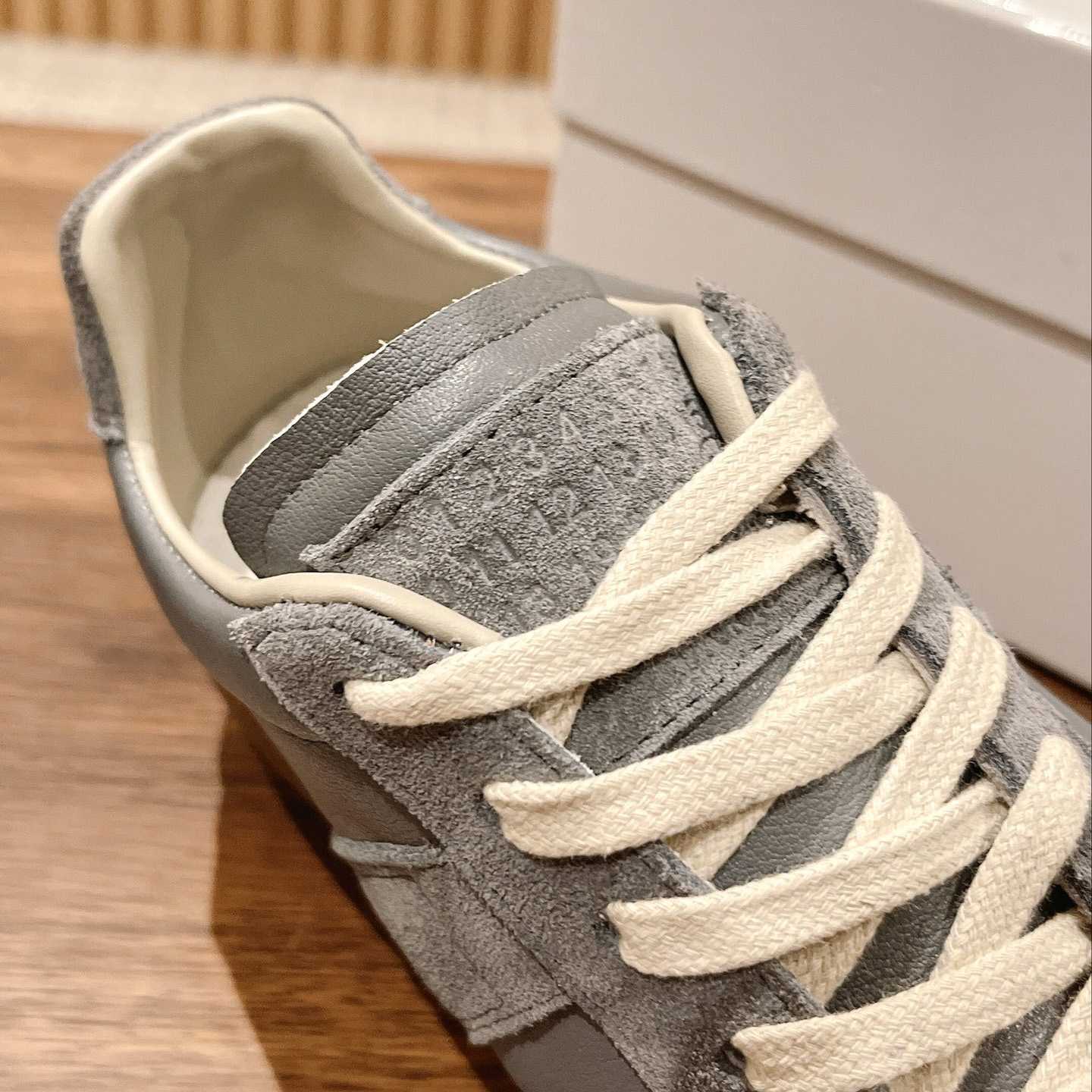 Maison Margiela Paint Replica Low-top Sneakers - PerfectKickZ