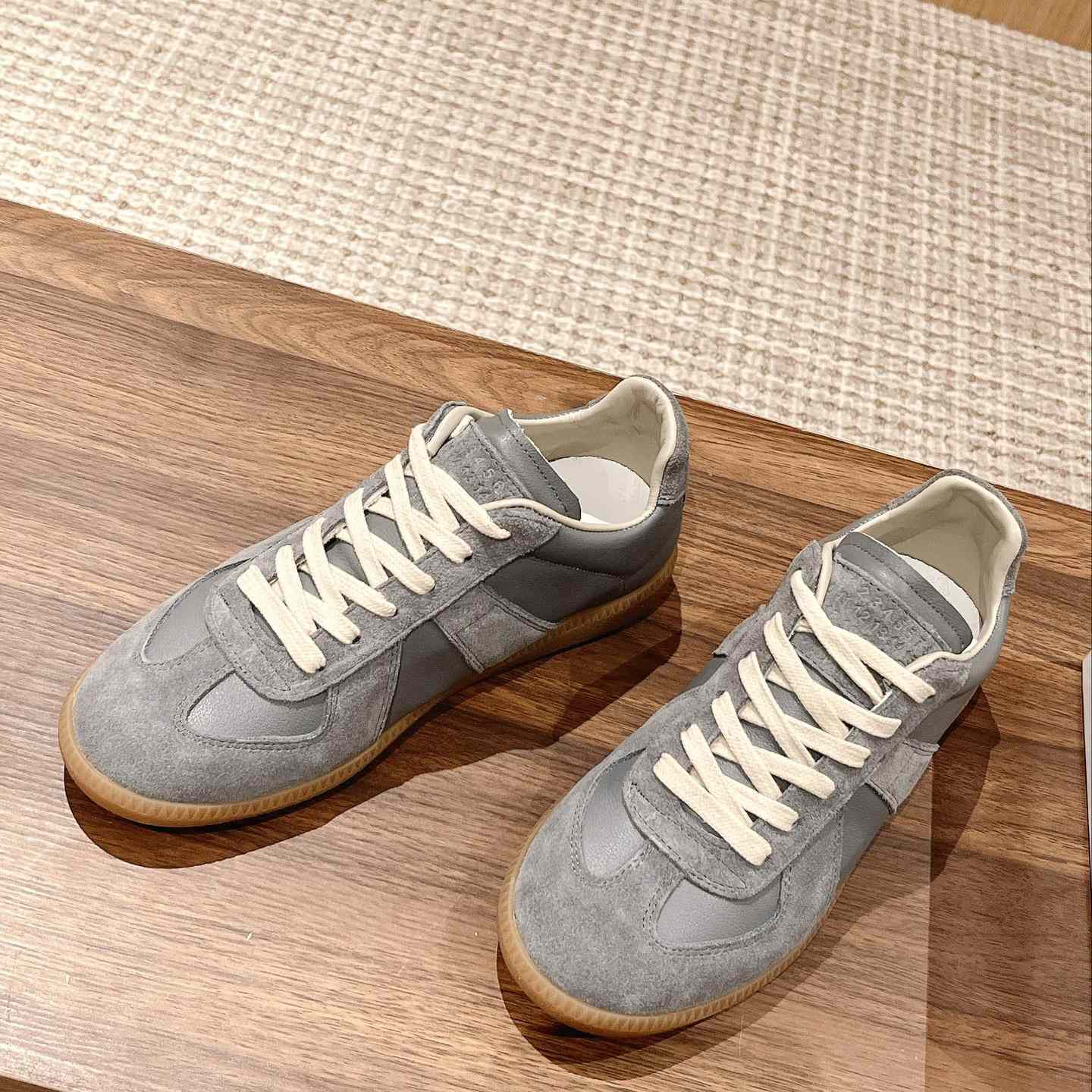 Maison Margiela Paint Replica Low-top Sneakers - PerfectKickZ