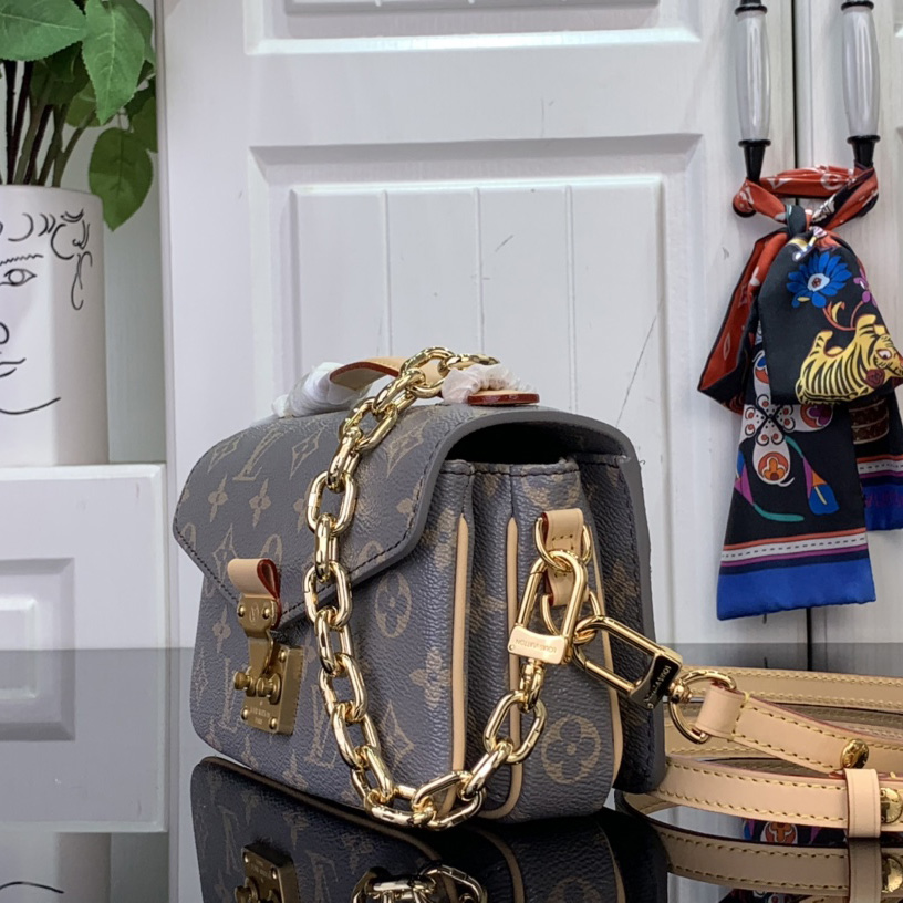 Louis Vuitton Pochette Métis East West  M12429 - PerfectKickZ
