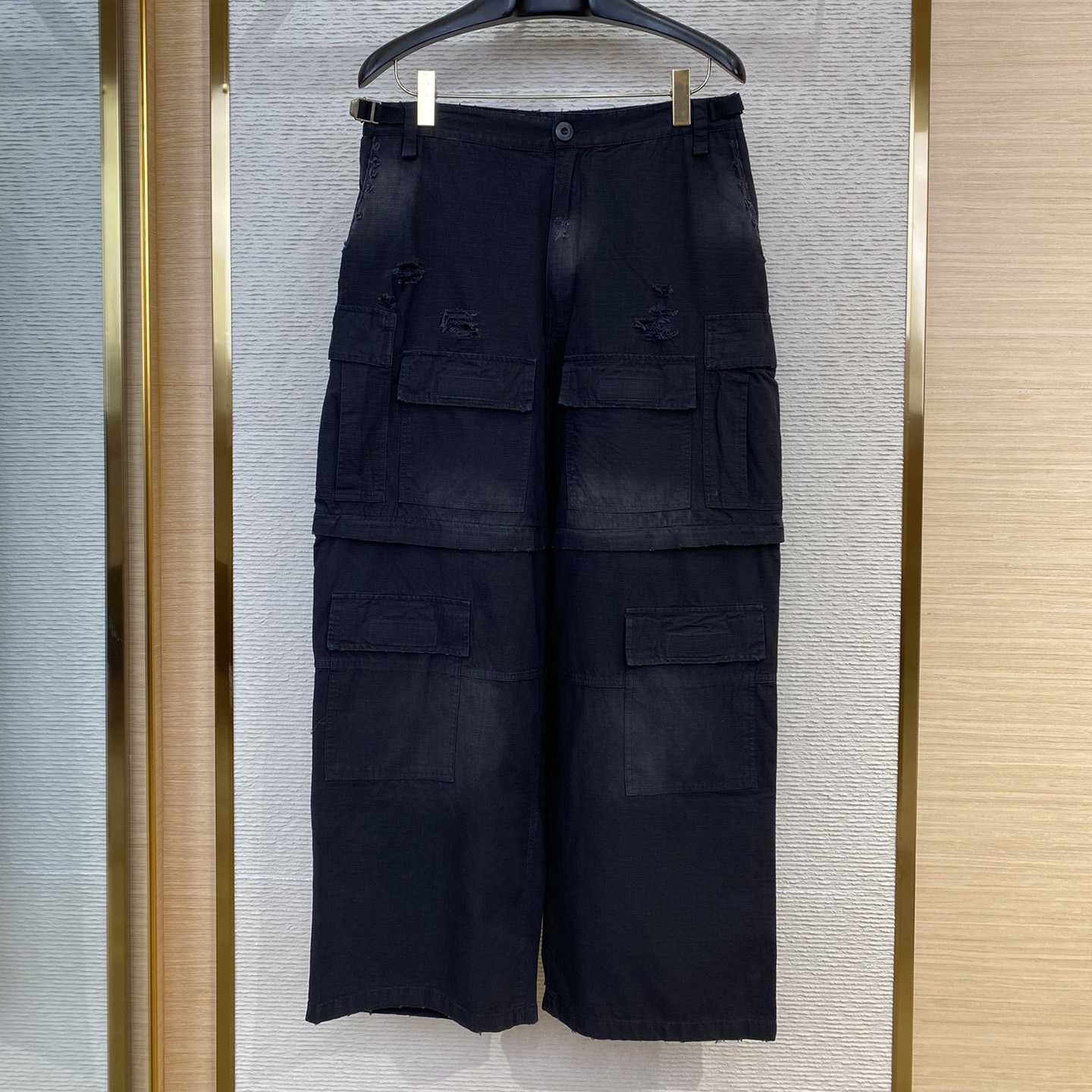 Balenciaga Large Cargo Pants In Black - PerfectKickZ