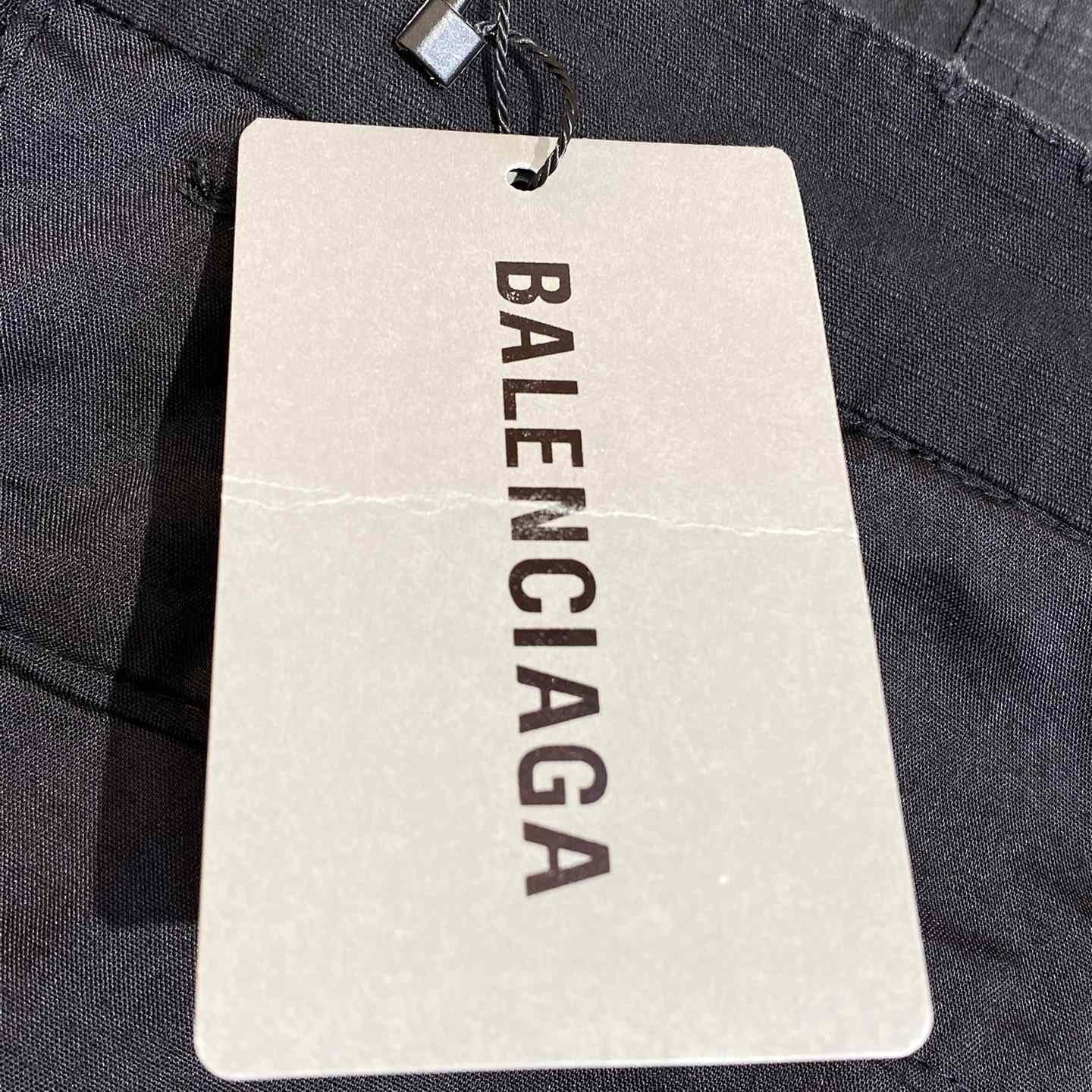 Balenciaga Large Cargo Pants In Black - PerfectKickZ