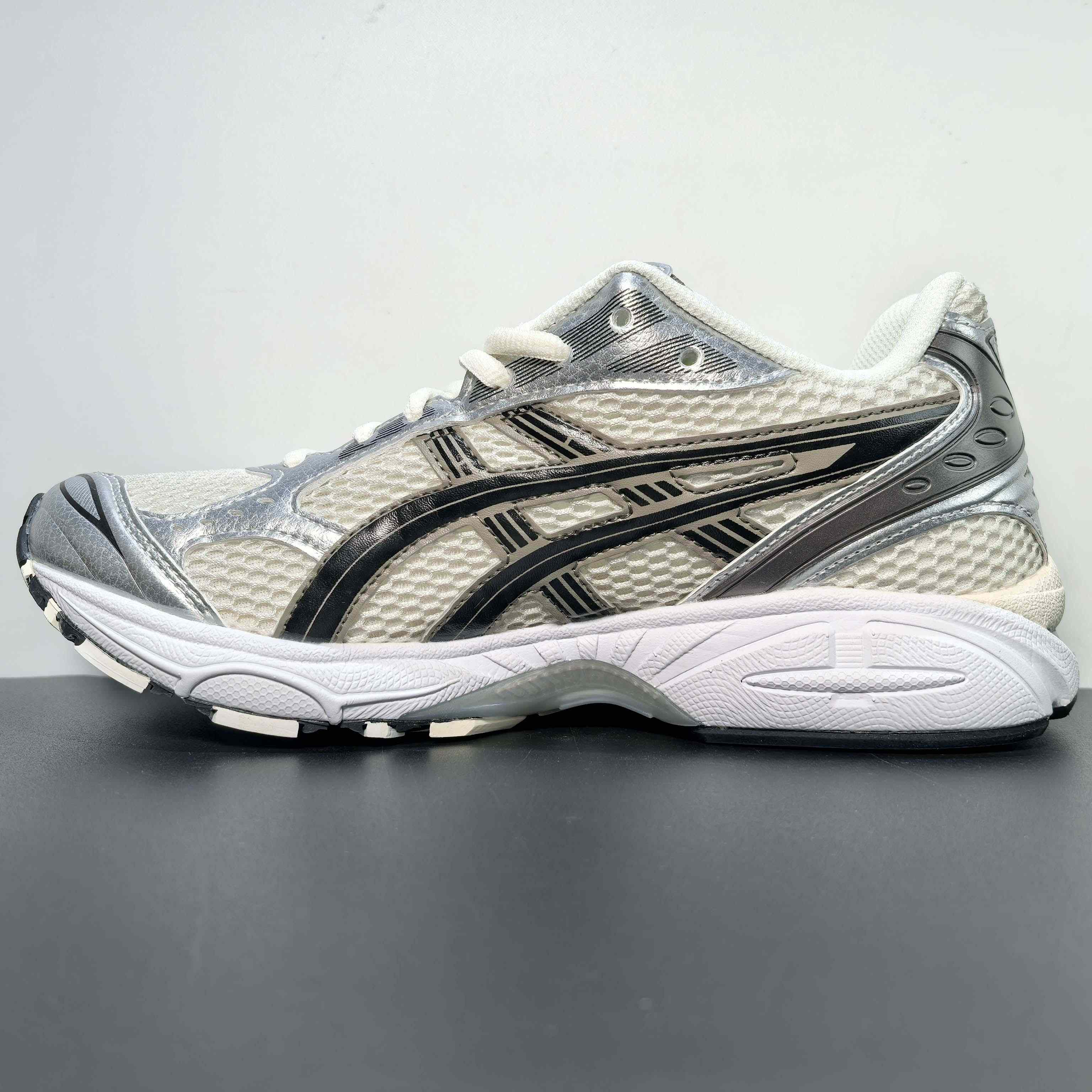 Asics Gel-Kayano 14 Sneakers    1201A019-108 - PerfectKickZ