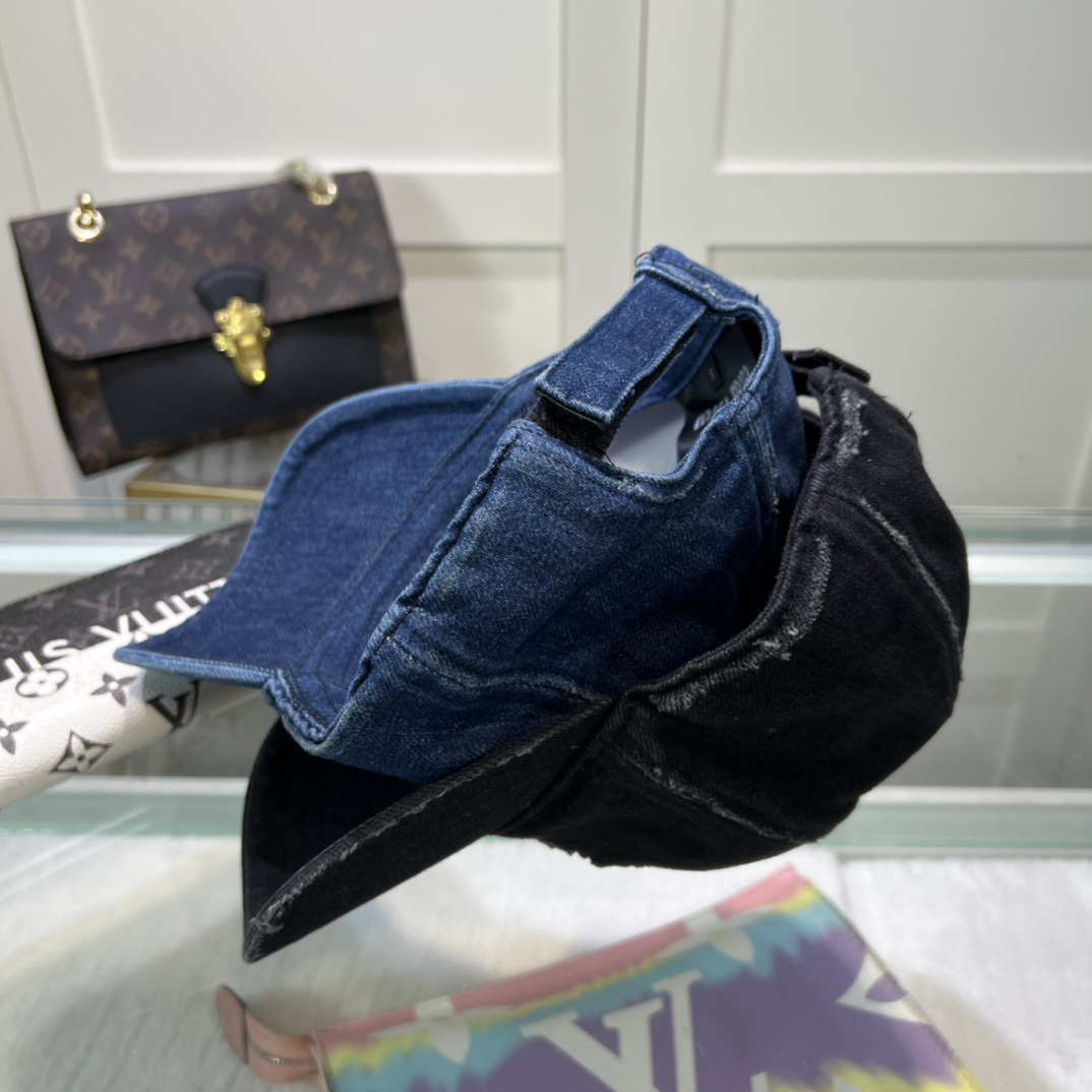 Miu Miu Baseball Cap - PerfectKickZ