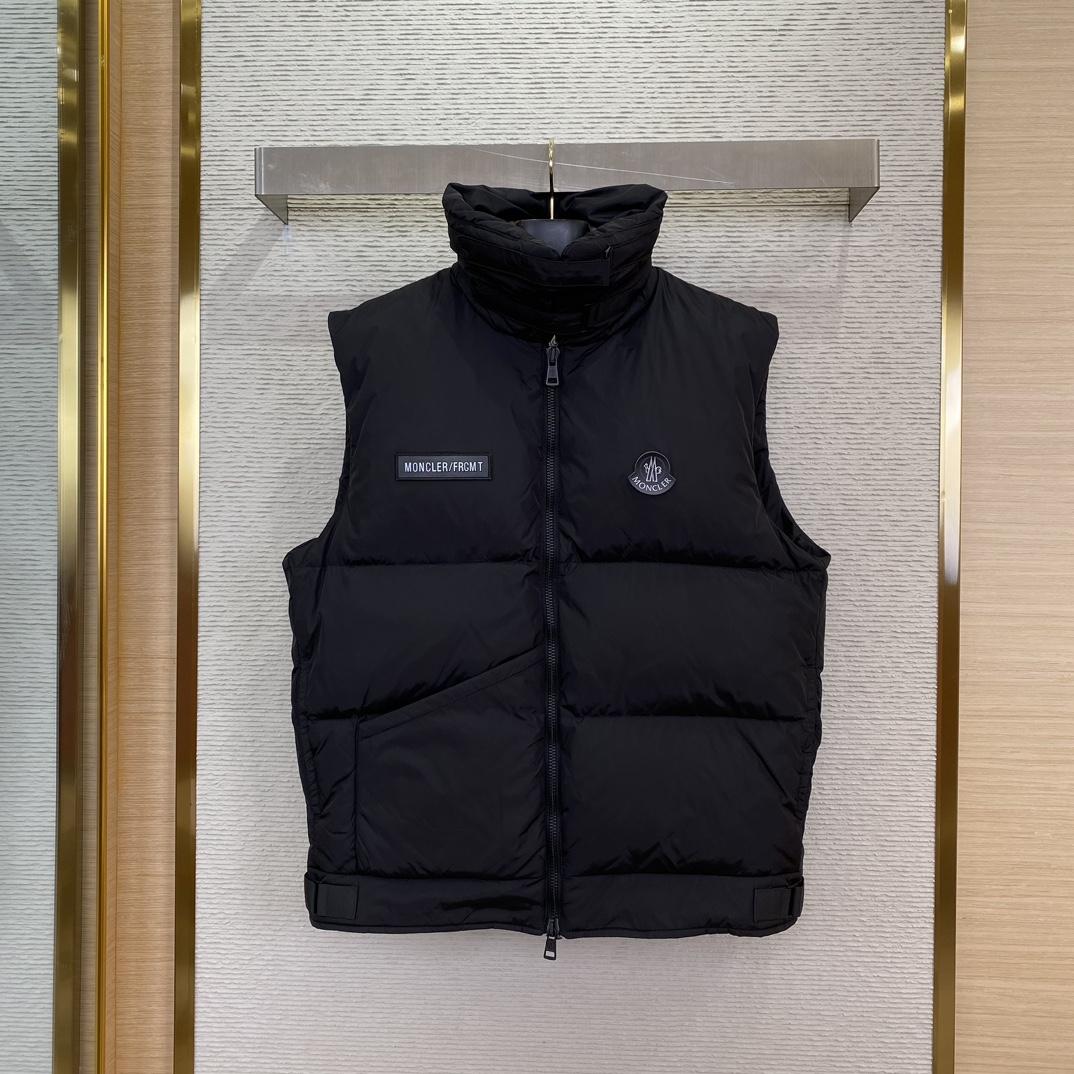 Moncler Genius Vulcan Gilet - PerfectKickZ