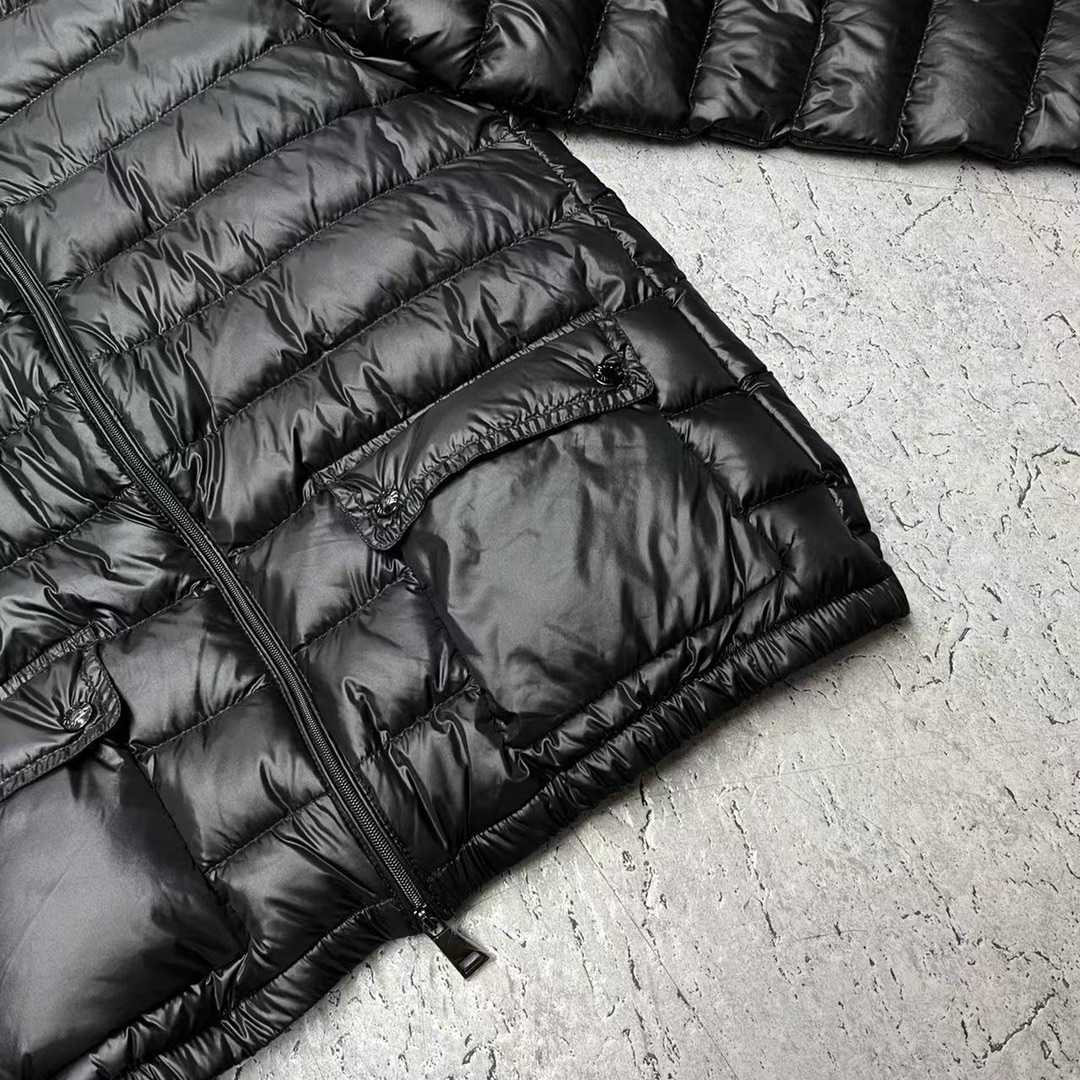 Moncler Lans Short Down Jacket - PerfectKickZ