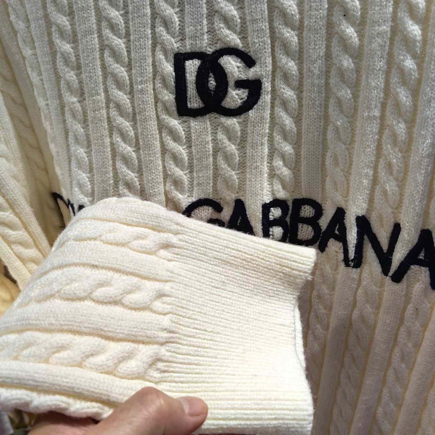 Dolce & Gabbana White Logo-embroidery Virgin Wool Jumper - PerfectKickZ