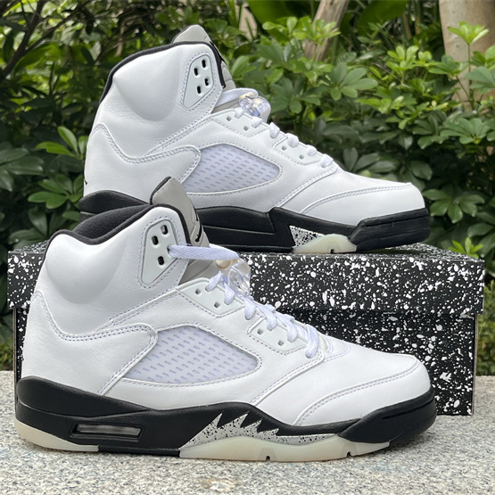 Air Jordan 5 “Reverse Metallic” Sneakers    DD0587-110 - PerfectKickZ