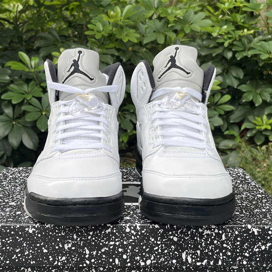 Air Jordan 5 “Reverse Metallic” Sneakers    DD0587-110 - PerfectKickZ