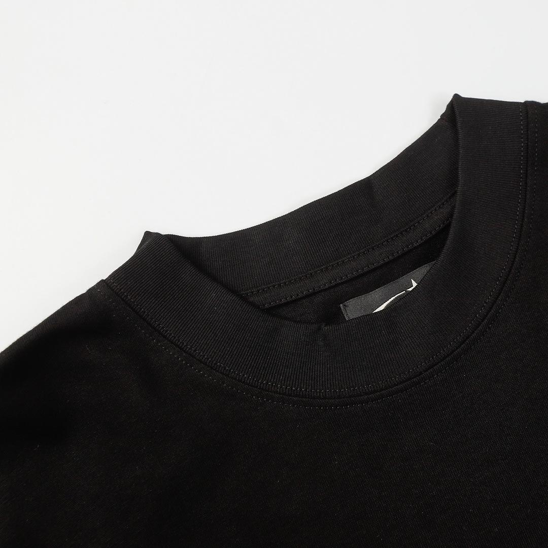 Hellstar Pixel Long Sleeve T-Shirt - PerfectKickZ