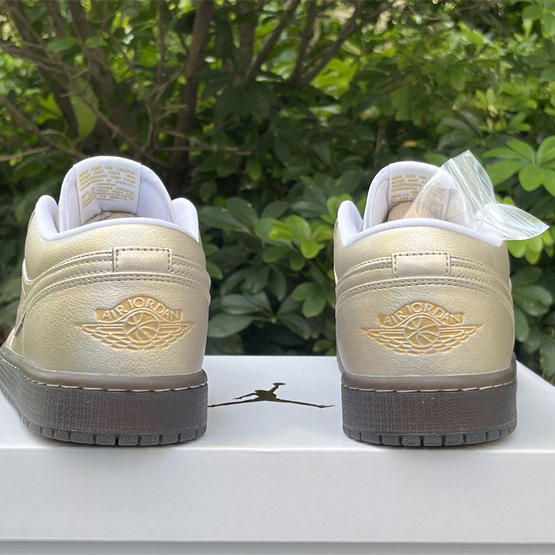 Jordan Air Jordan 1 Low Sneaker      HQ3529-099 - PerfectKickZ