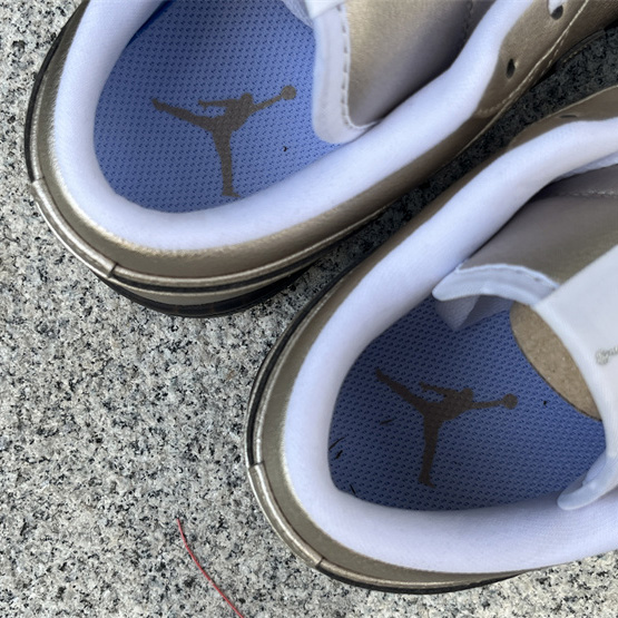 Jordan Air Jordan 1 Low Sneaker      HQ3529-099 - PerfectKickZ