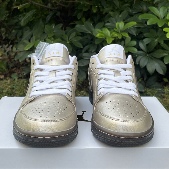 Jordan Air Jordan 1 Low Sneaker      HQ3529-099 - PerfectKickZ