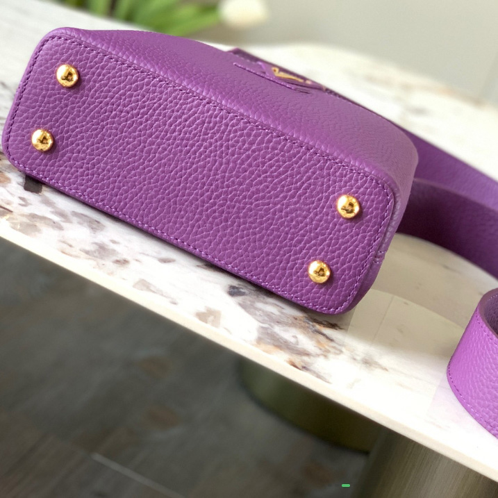 Louis Vuitton Capucines BB  21-14-8cm    M55985 - PerfectKickZ