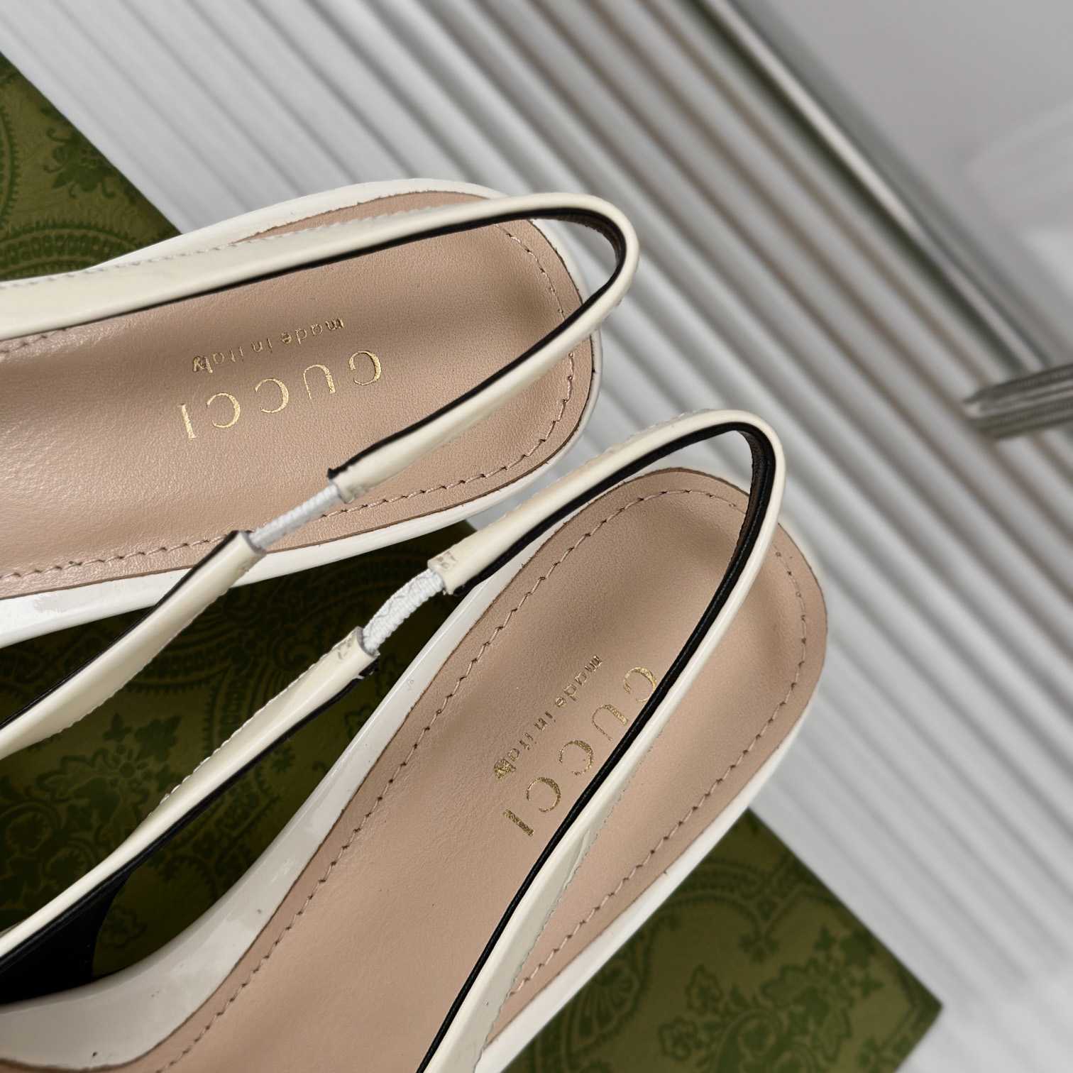 Gucci Women's Slingback With Marina Chain  - PerfectKickZ