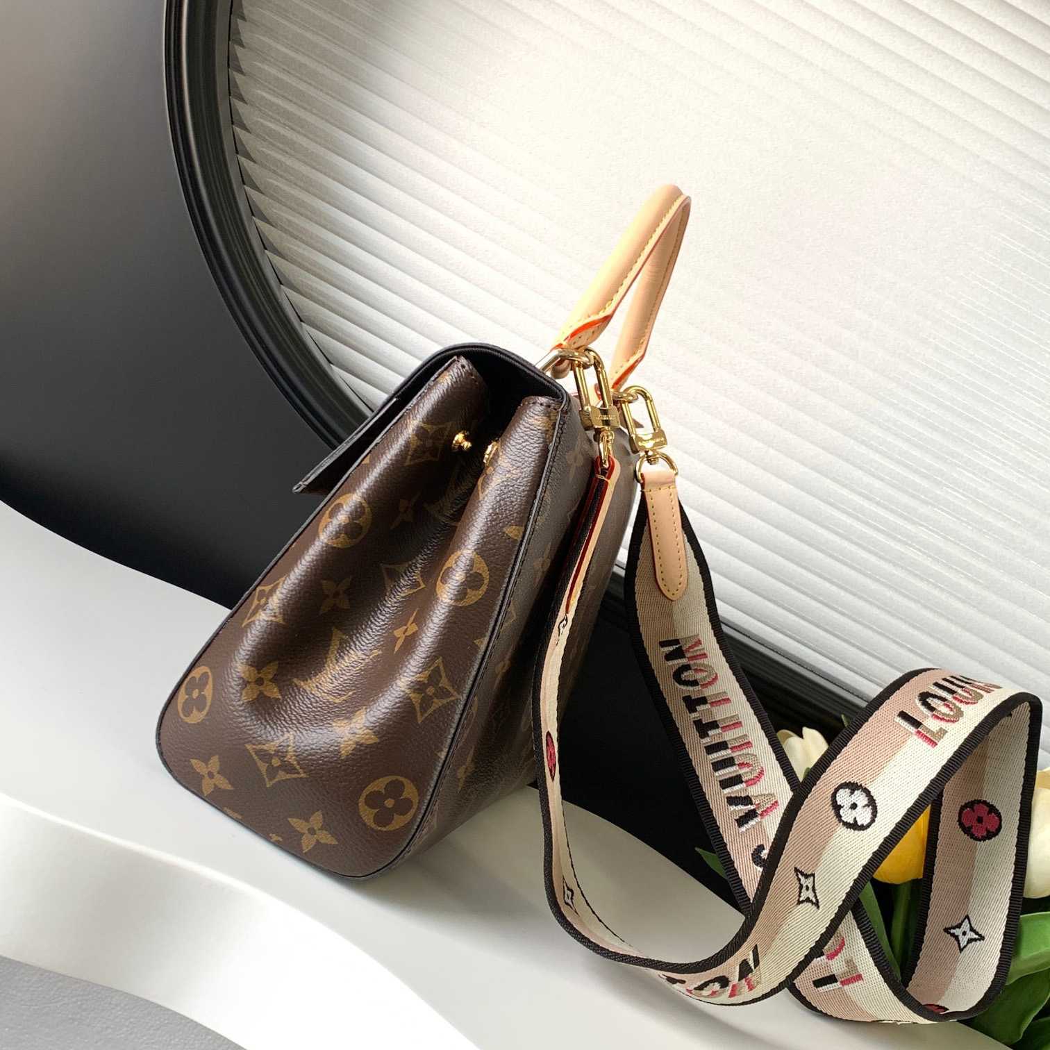Louis Vuitton Cluny BB  M46372 - PerfectKickZ