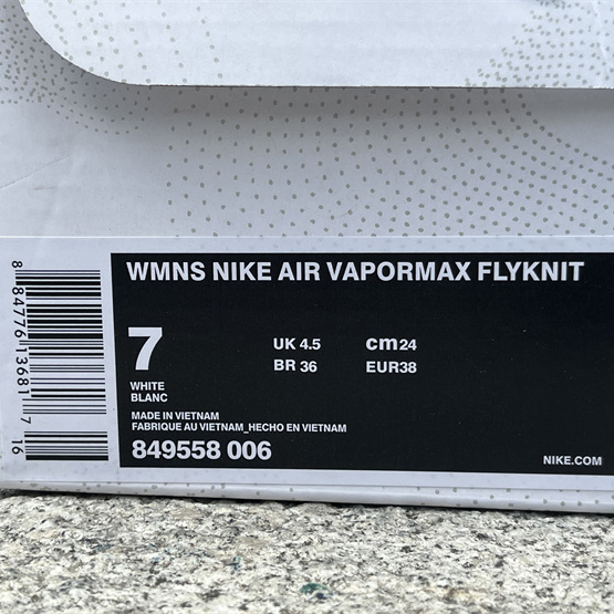 Nike Vapormax OG Sneakers      849558-006 - PerfectKickZ