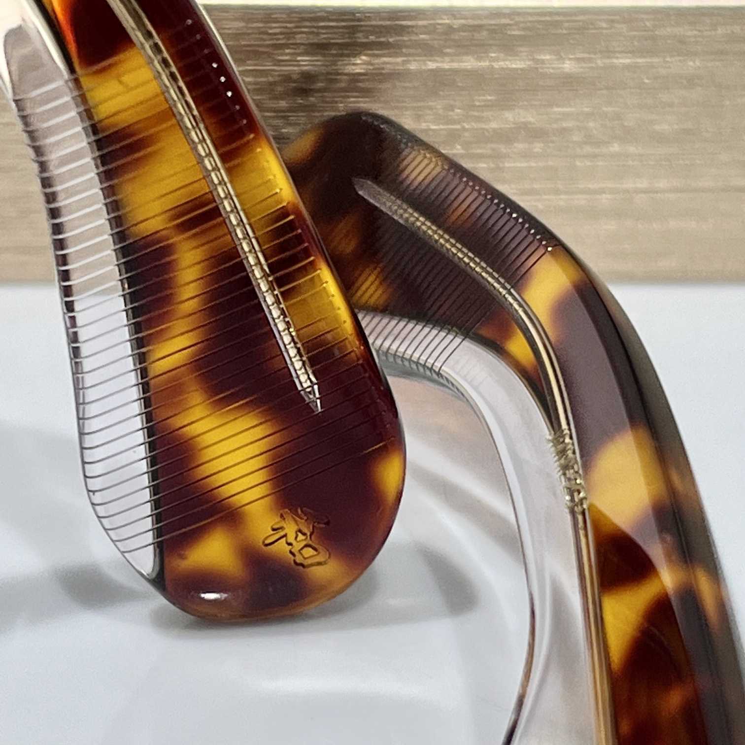 Jacquemus ENZO Sunglasses - PerfectKickZ