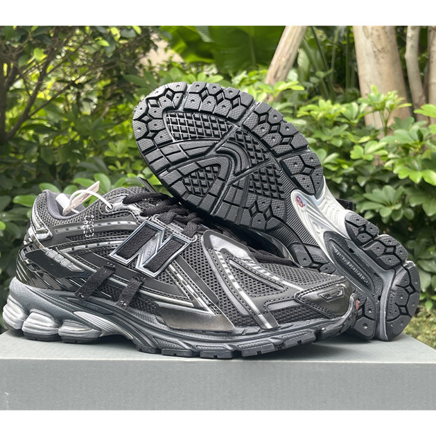 New Balance 1906R Sneakers      M1906AF  - PerfectKickZ
