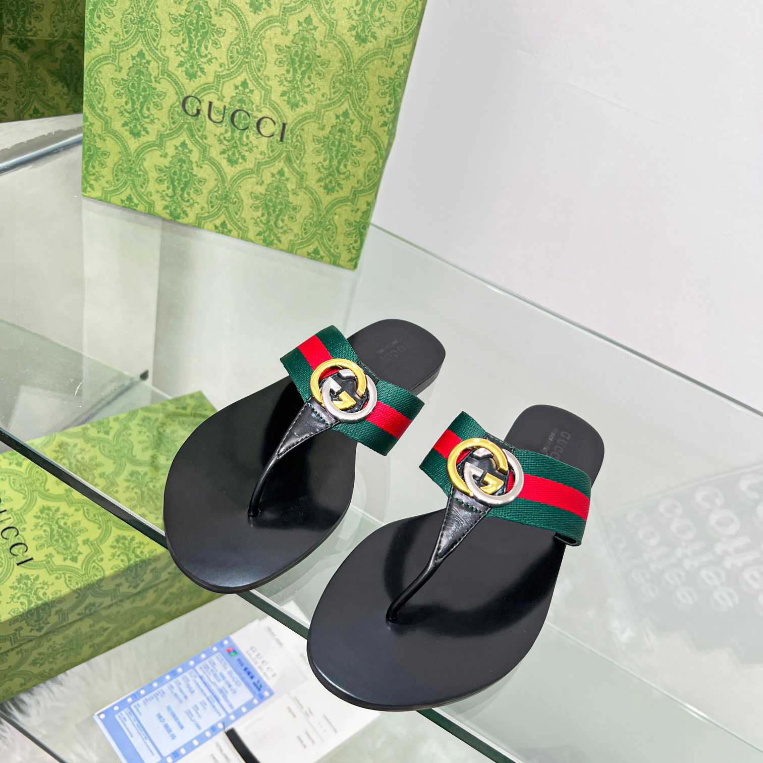 Gucci Women's Thong Sandal With Horsebit  - PerfectKickZ