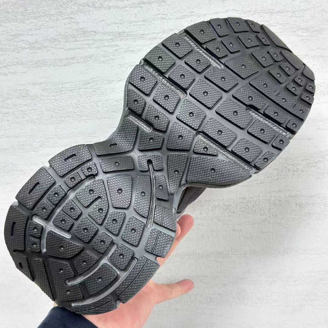 Balenciaga 3XL Sneaker - PerfectKickZ