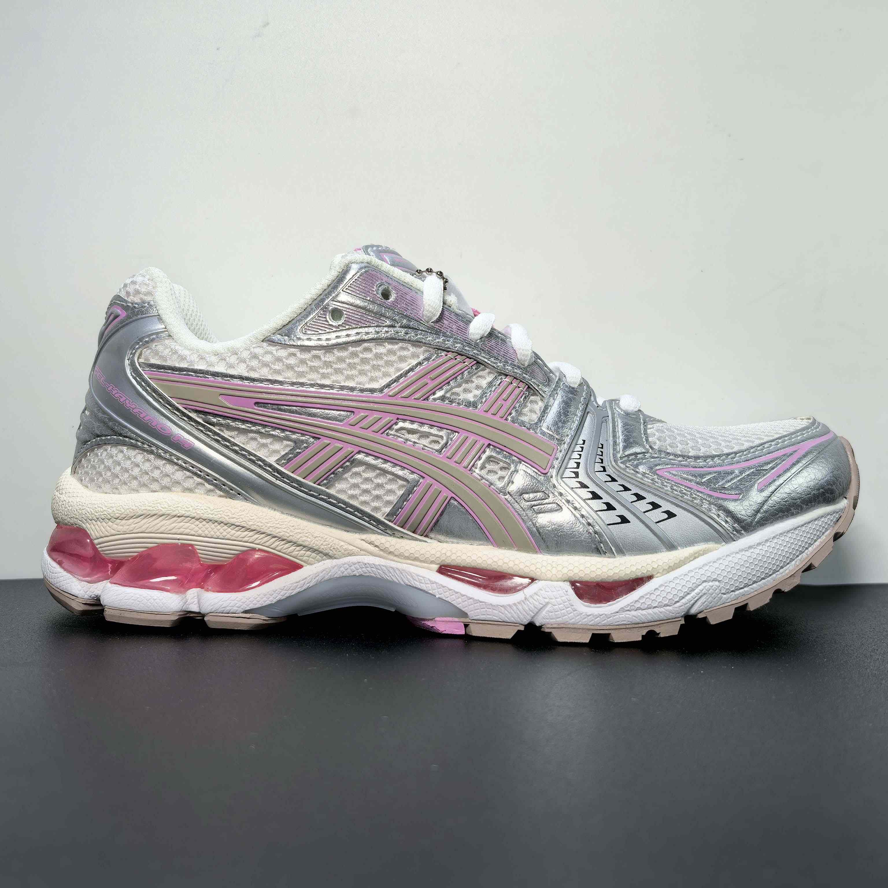 Asics Gel-Kayano 14 Sneakers     1201A667-100 - PerfectKickZ