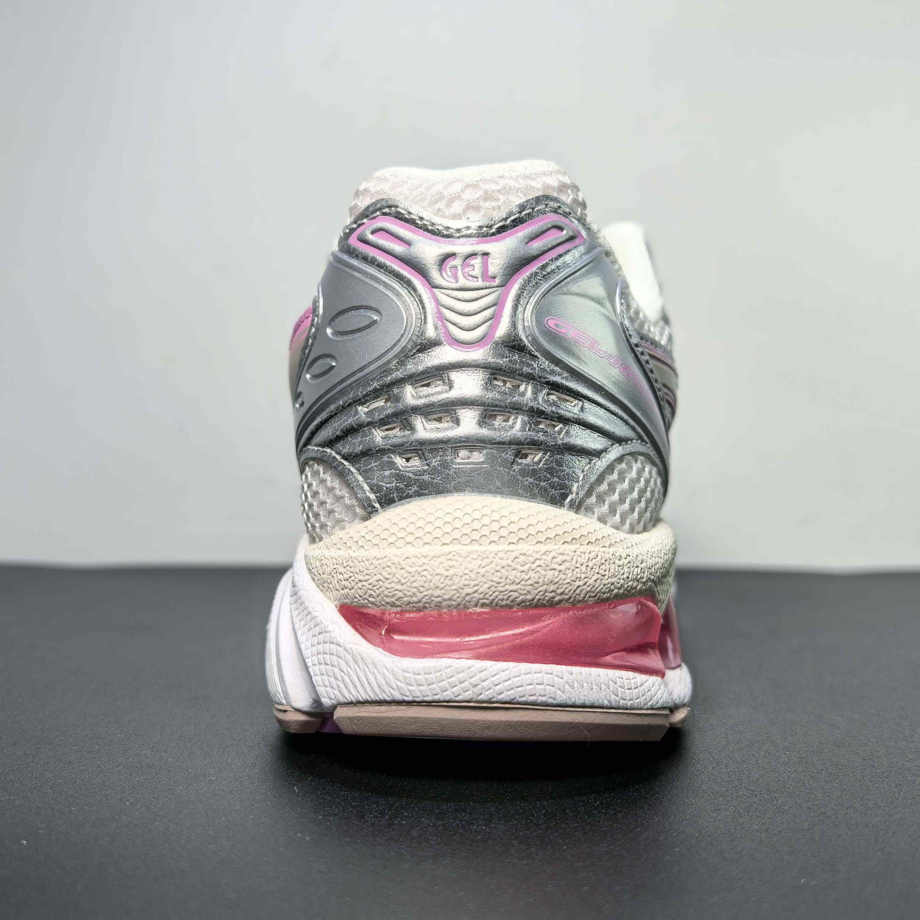 Asics Gel-Kayano 14 Sneakers     1201A667-100 - PerfectKickZ