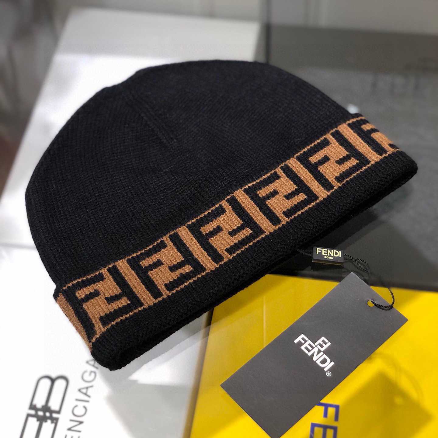 Fendi Beanie  - 