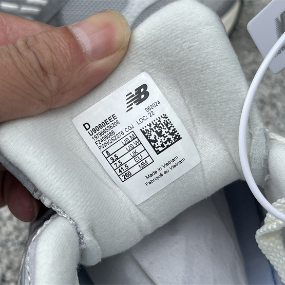 New Balance NB 9060 Sneakers      U9060EEE  - PerfectKickZ