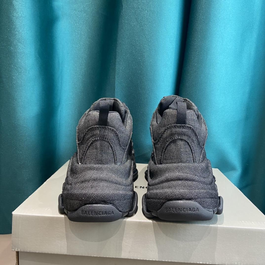 Balenciaga Triple S Sneaker  - PerfectKickZ